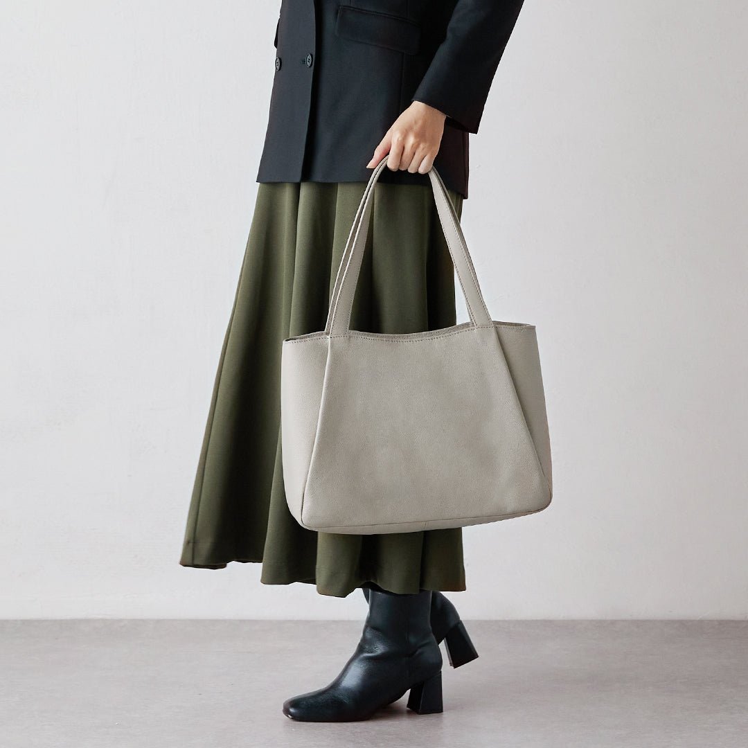 K Angle Tote - Image 3